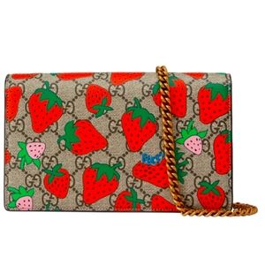 🍓 Strawberry Gucci GG Wallet on Chain